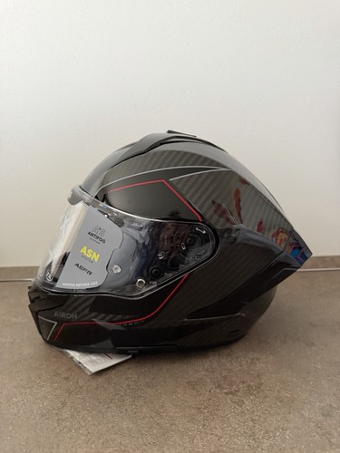 Casco airoh matryx carbon - airoh,