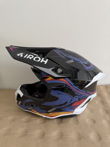 Casco airoh twist flux - twist, 3
